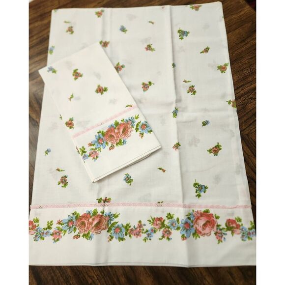 New Vintage Tastemaker Muslin Pillowcases Lace Trimed Floral - Picture 4 of 5